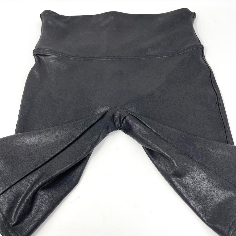 SPANX Faux Leather Bike Shorts in Black High Waisted Shiny Finish Women Size M - Picture 4 of 12